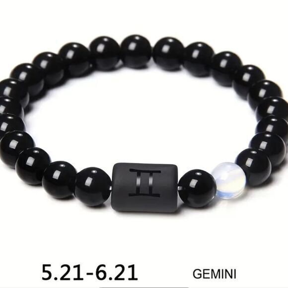 ♊️ Gemini Zodiac Black Stone Bracelet - Picture 1 of 3